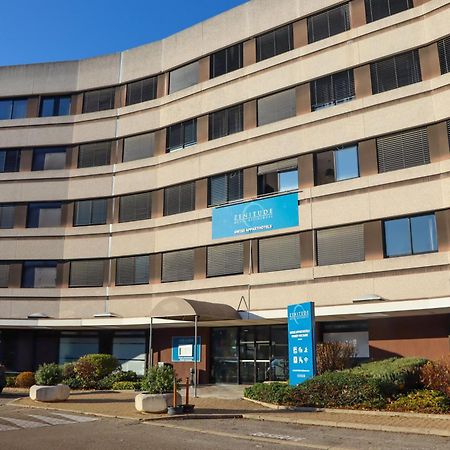 Zenitude Swiss Apparthotels Ферне-Вольтер Екстер'єр фото